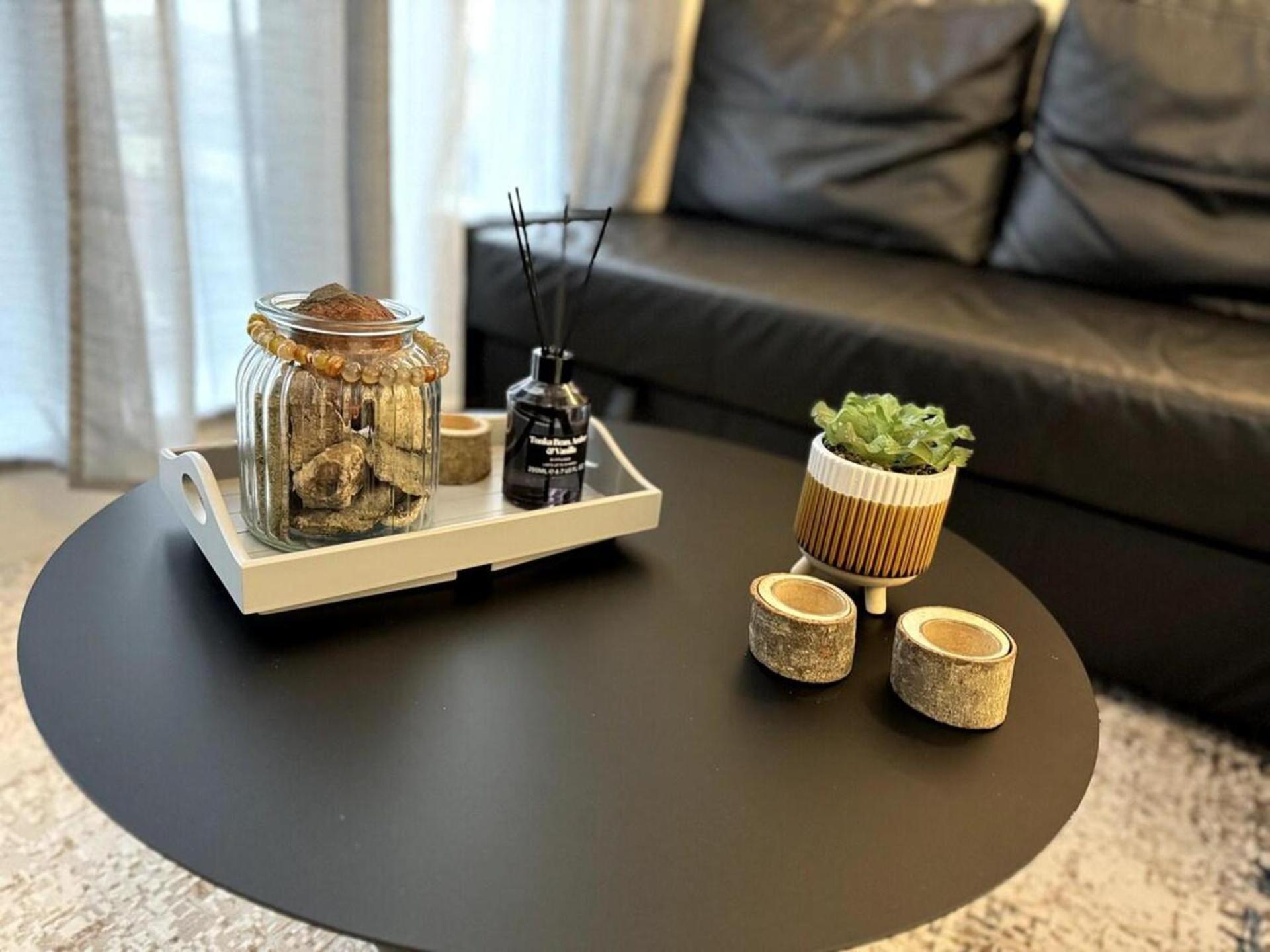 Cozy Bracknell Apartment With Modern Amenities Экстерьер фото